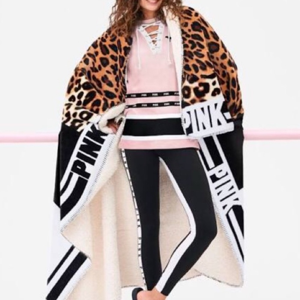 🐆🐆Leopard Victoria Secret Sherpa Blanket🐆🐆